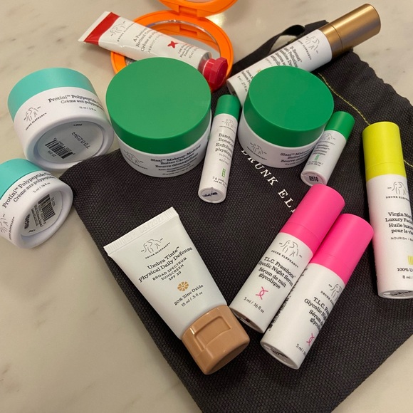 Drunk elephant bundle ! DE BUNDLE ❤️ - Picture 6 of 6